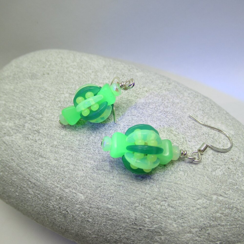 Uranium glass beaded bead earrings - Picture 9 of 13